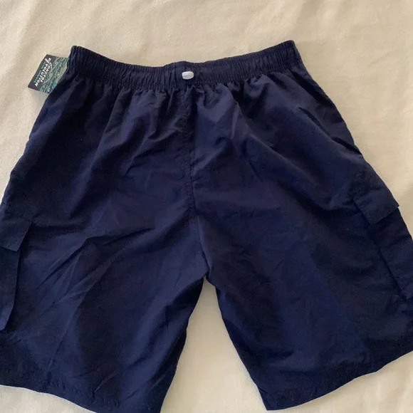 NWT Men’s Navy board shorts - Picture 4 of 5